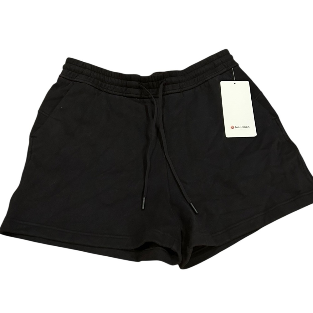 NWT Lululemon Loungeful High Rise 4” Shorts Black Size 10
